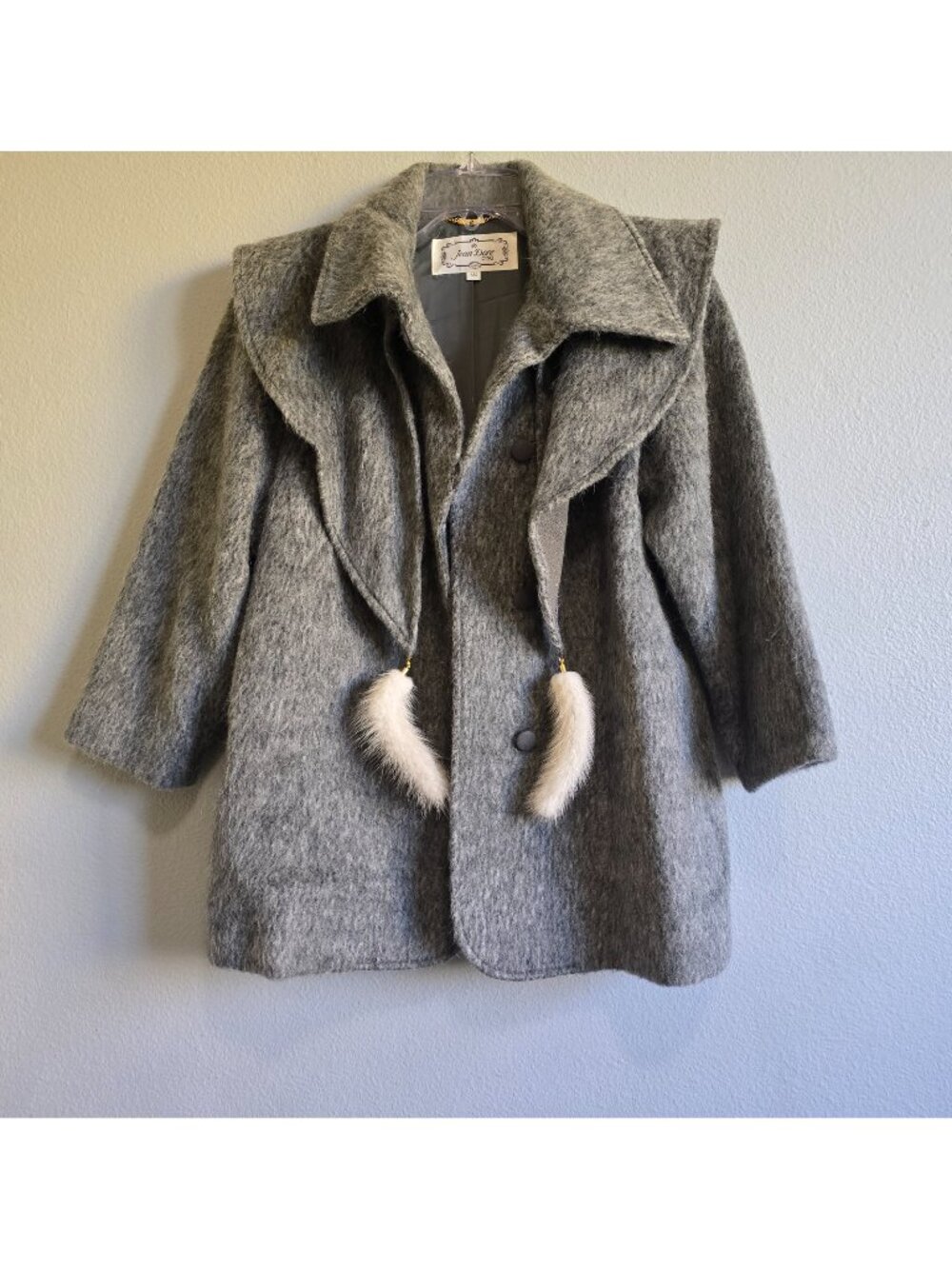 Women's Gray Faux Fur Fuzzy Collar Coat M Tail Tassel Accents Jean Dore Cinq